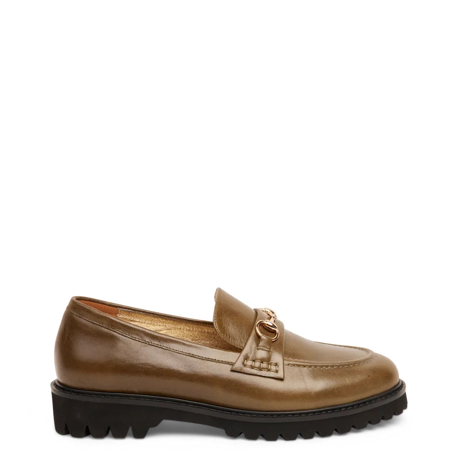 Shandre Loafer