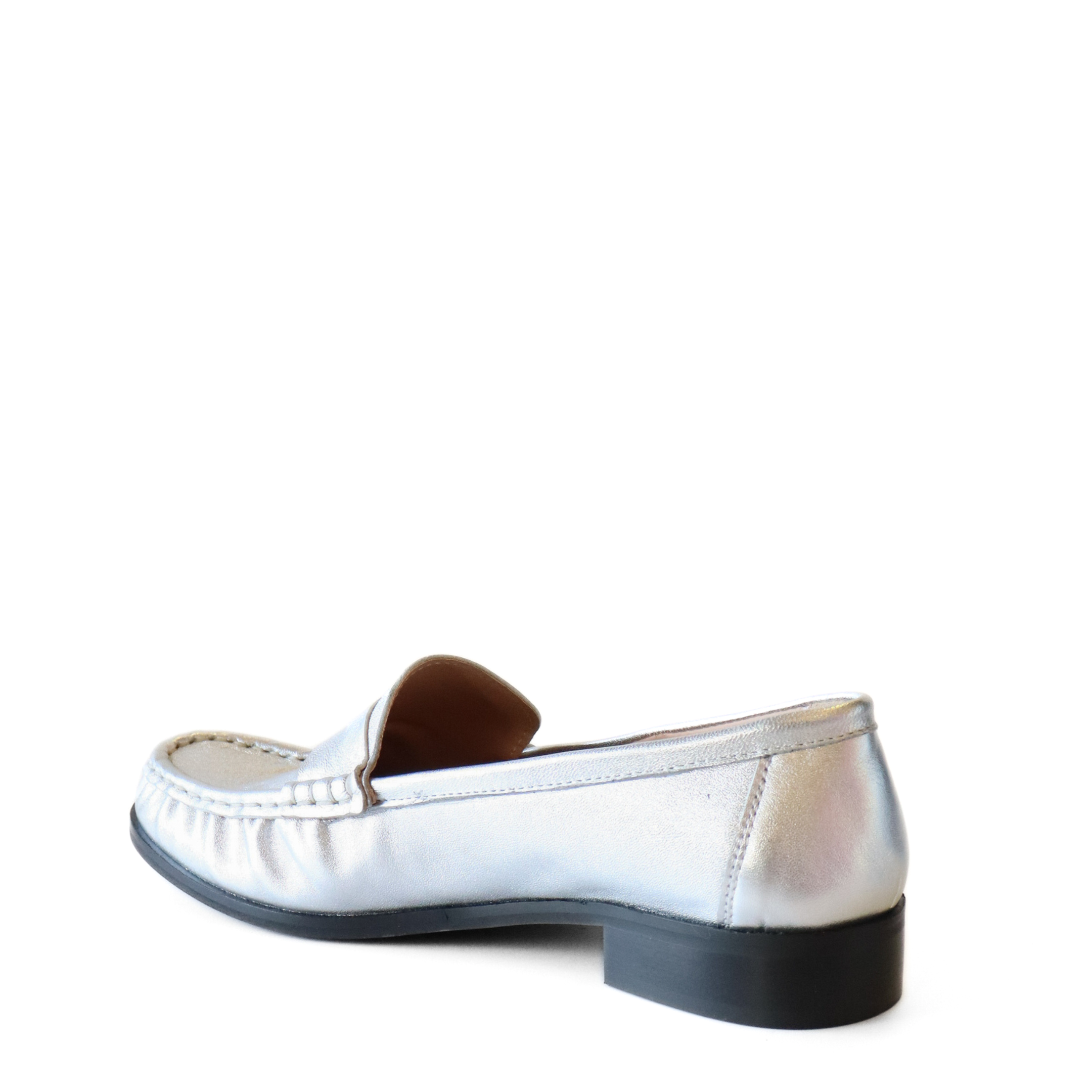 Fleur Loafer