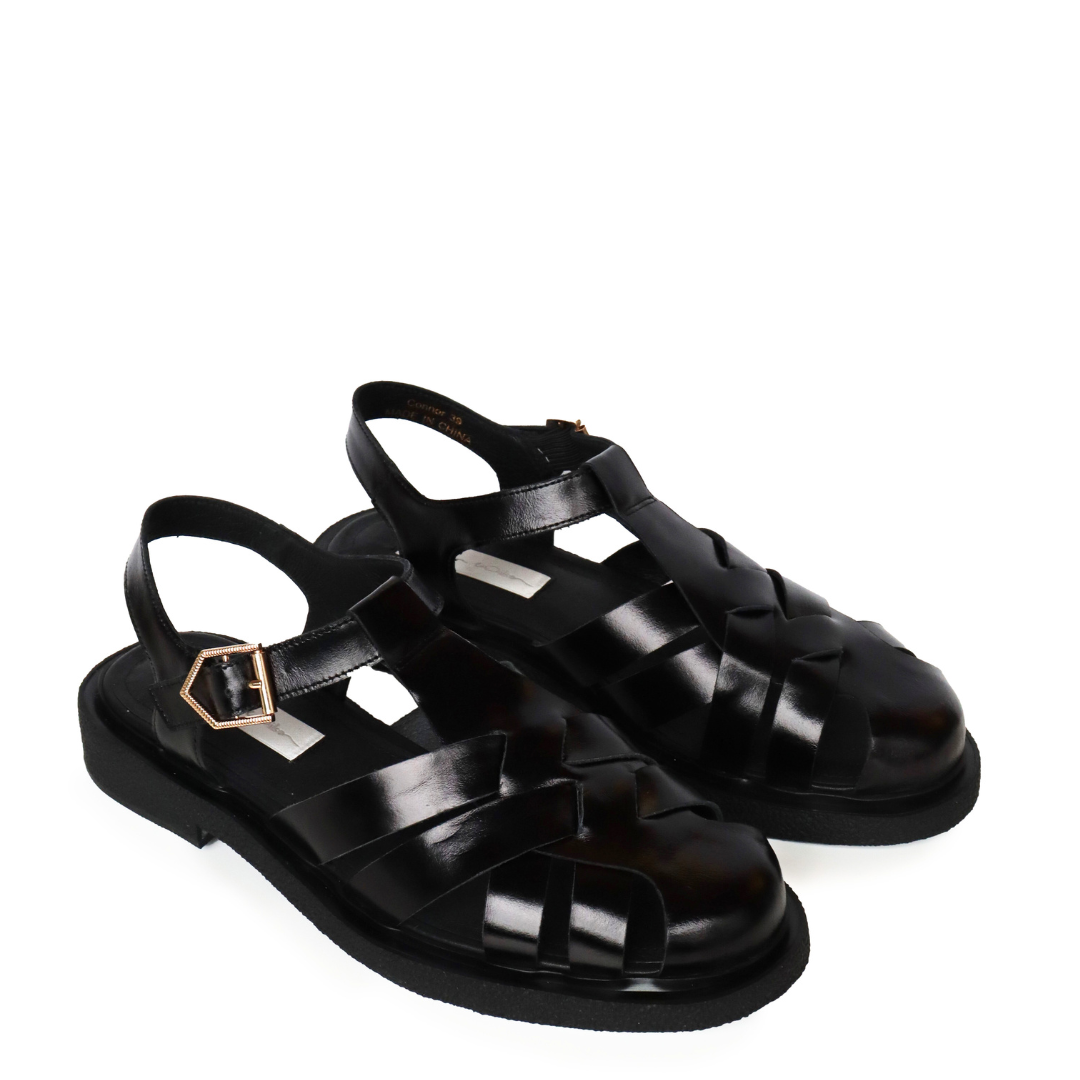 Connor Sandal