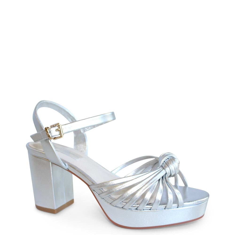 Carrie Heel