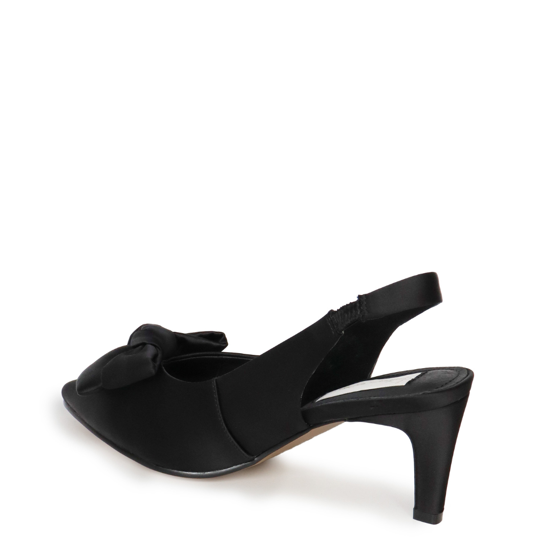 Emily Heel