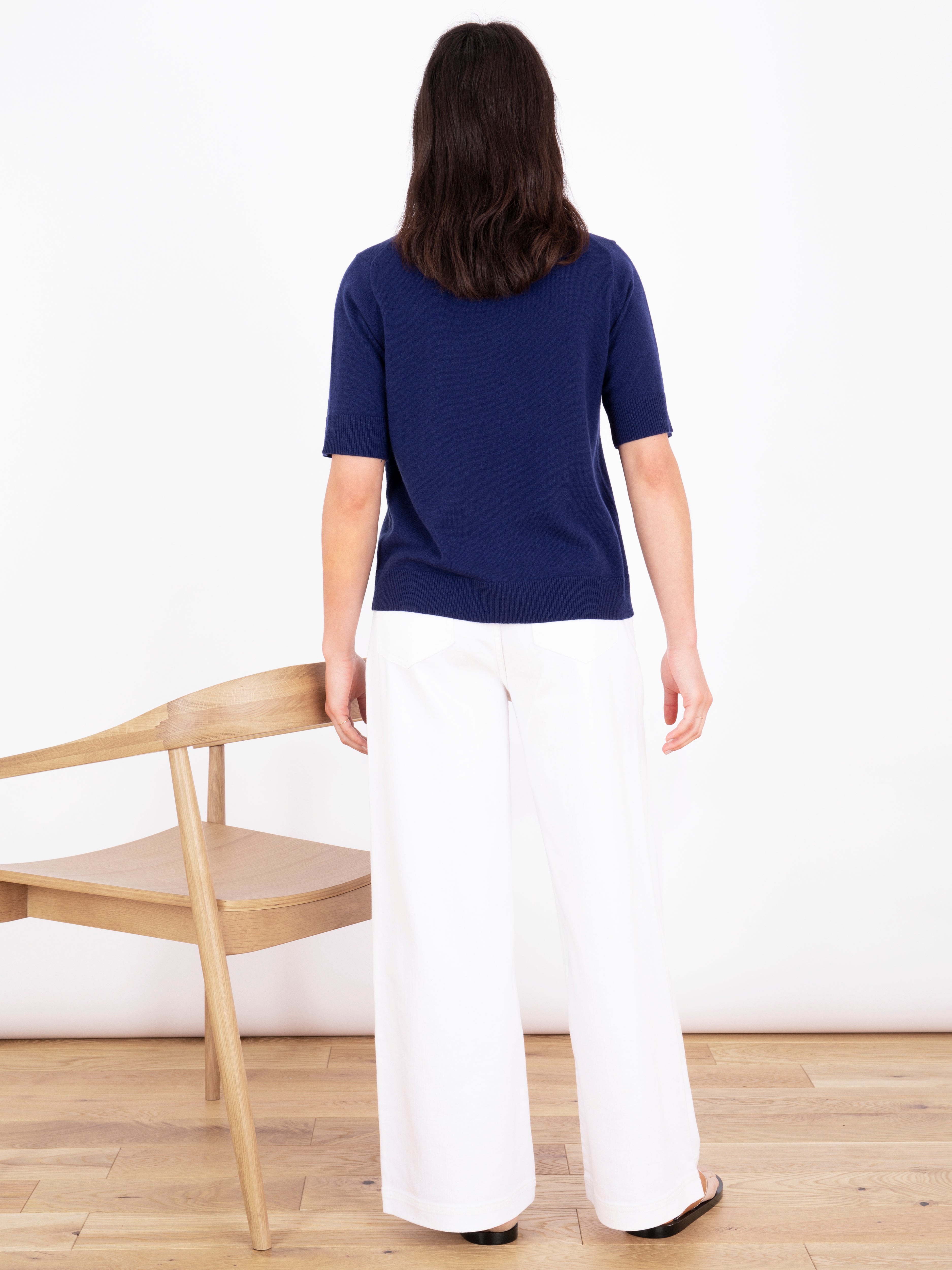 Cocoa Cashmere Essential T-Shirt