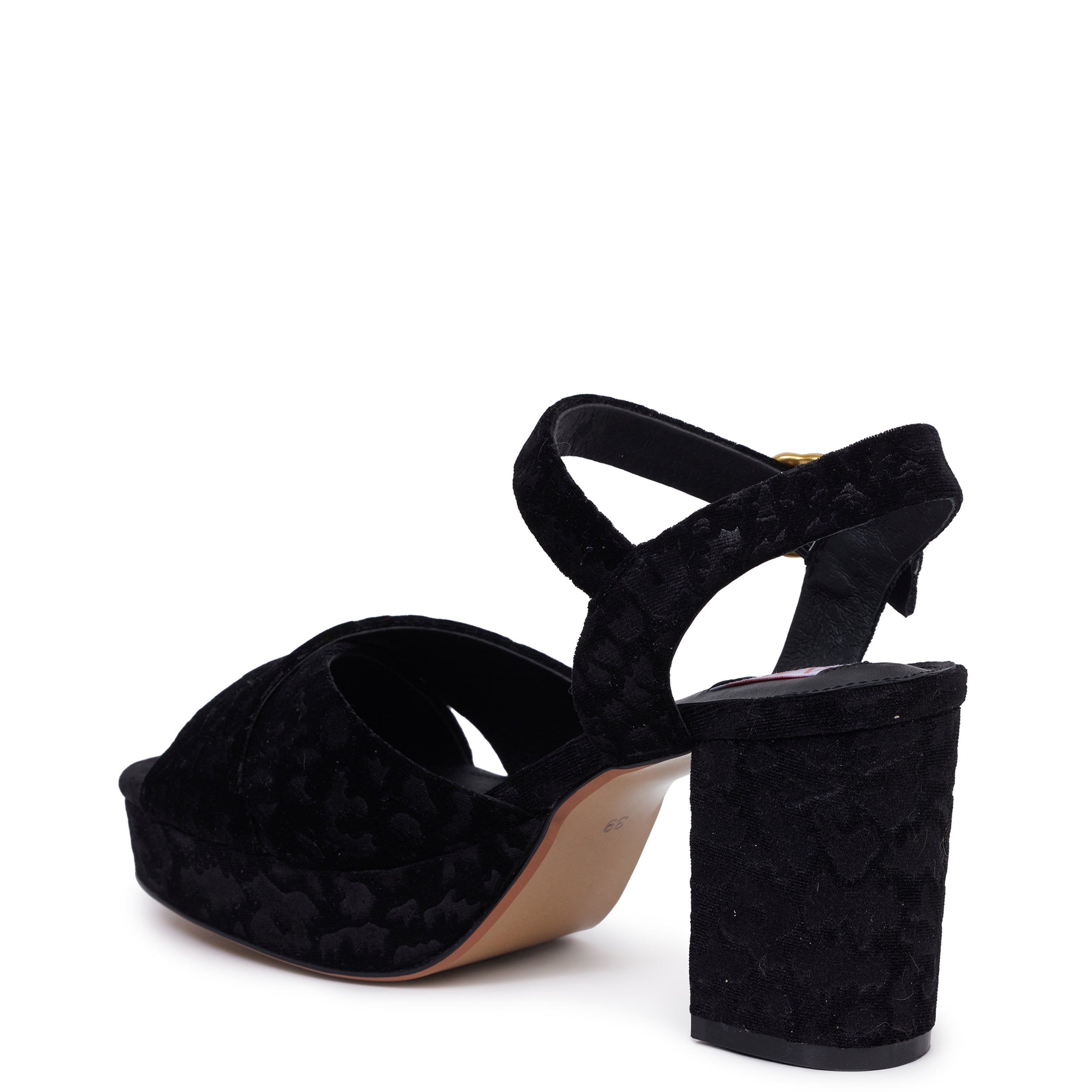 Emilia Heel