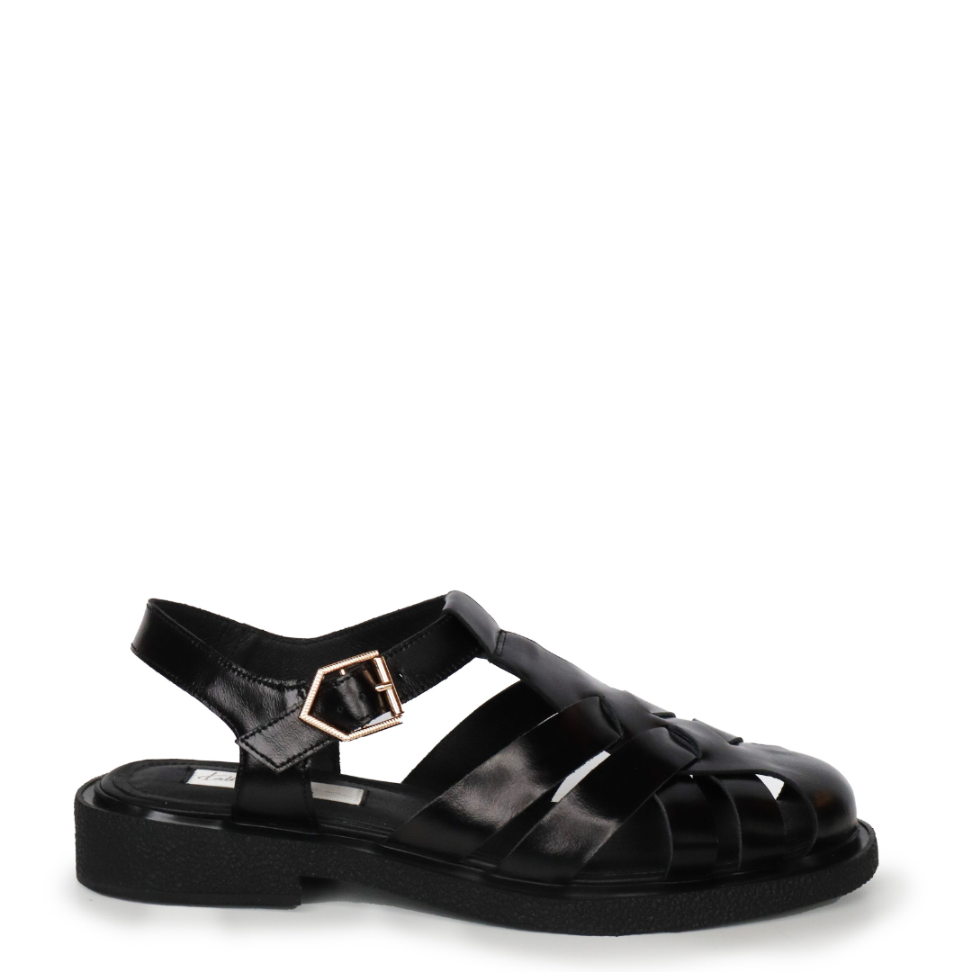 Connor Sandal