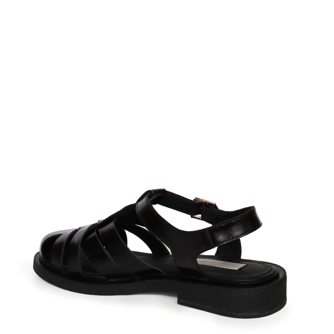 Connor Sandal