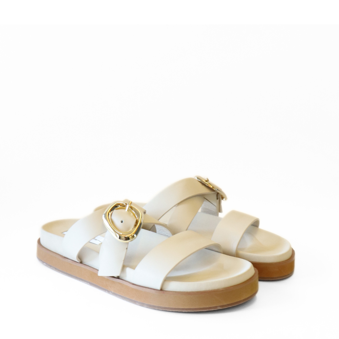 SAMPLE | 39