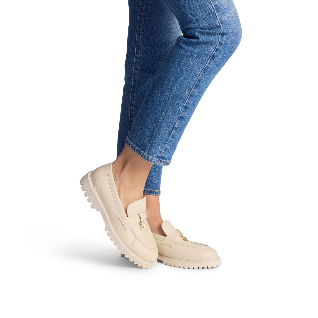 Lois Loafer