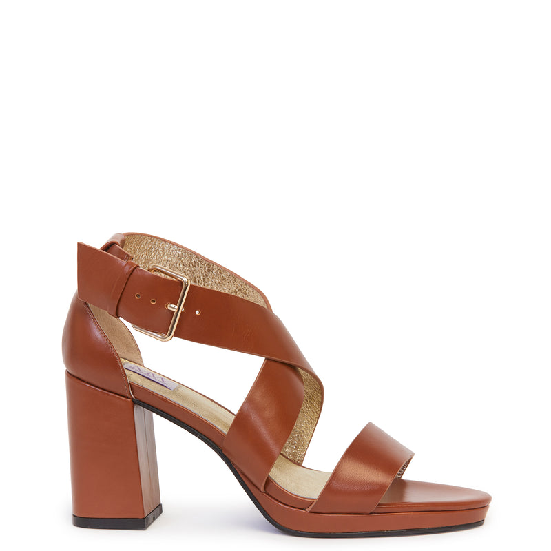 Taania Heel