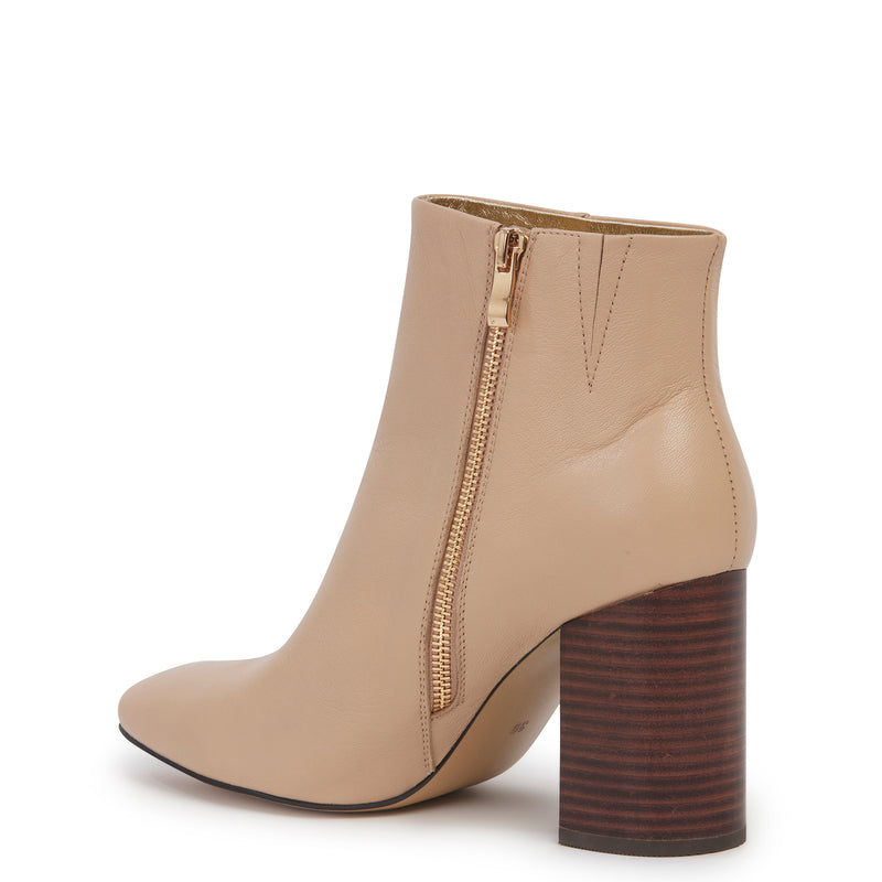 Masha Boot