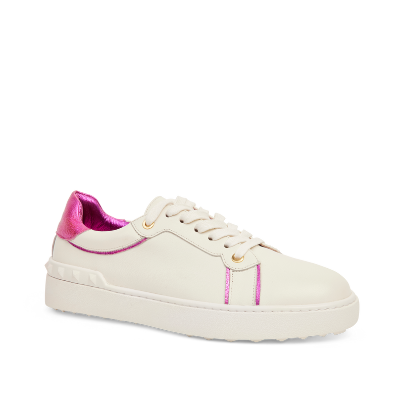 Hayley Trainer