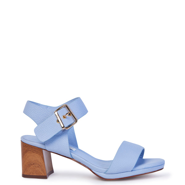 Vanessa Sandal