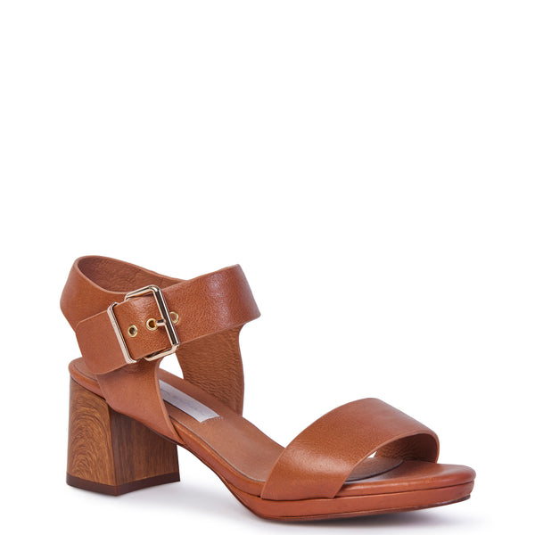 Vanessa Sandal