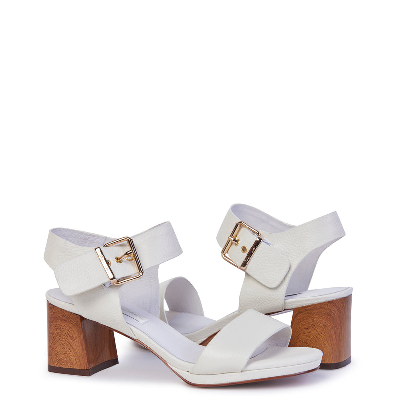Vanessa Sandal
