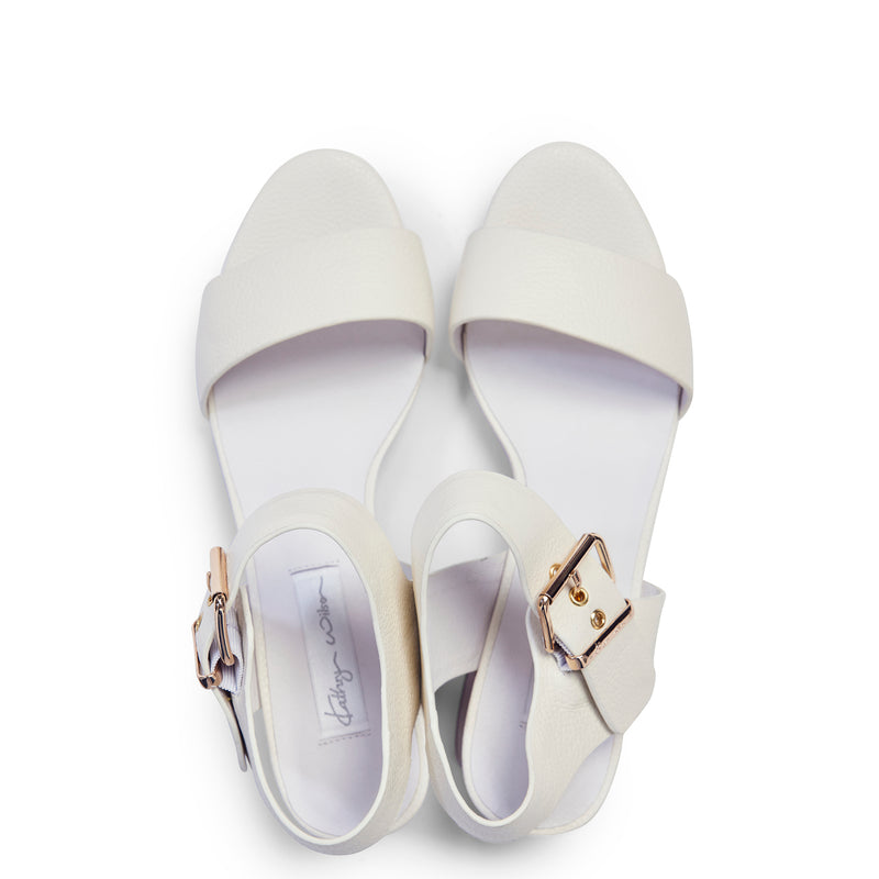 Vanessa Sandal