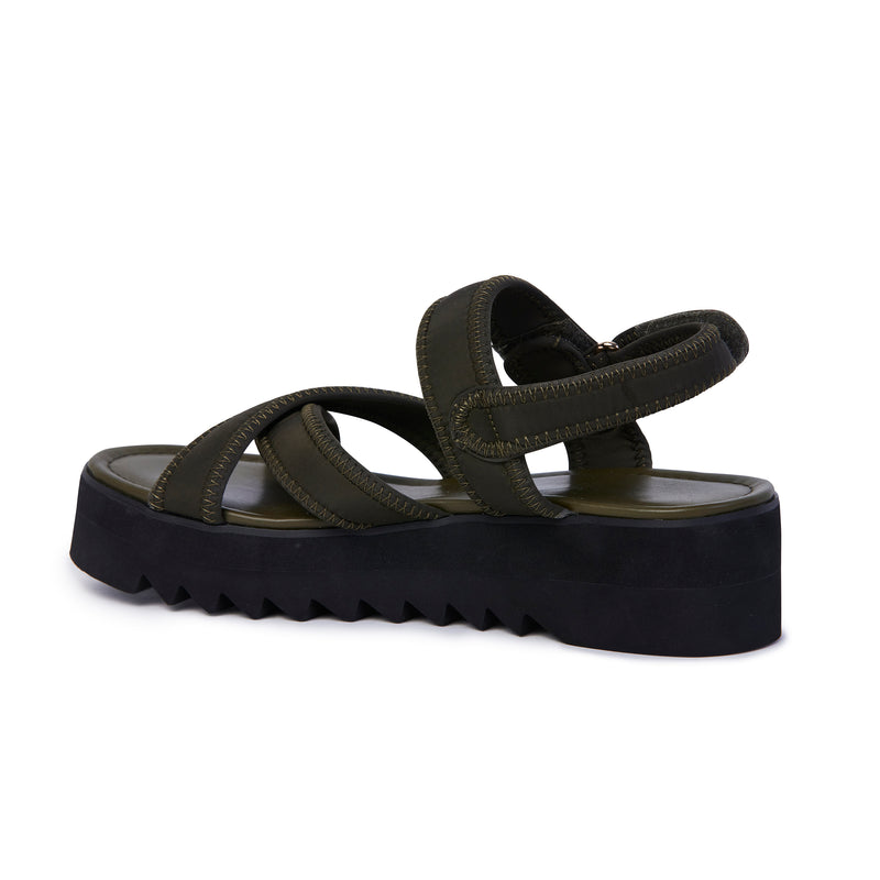 Michaela Sandal