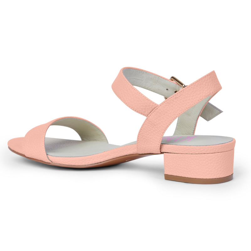 Valentina Sandal