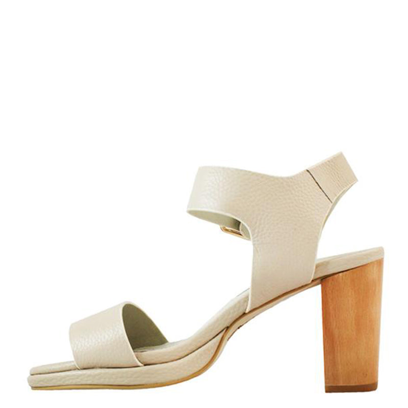 Kirsty Heel
