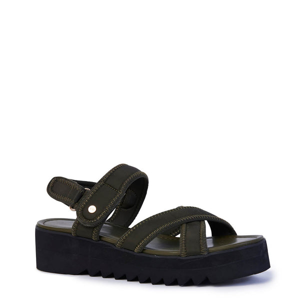 Michaela Sandal