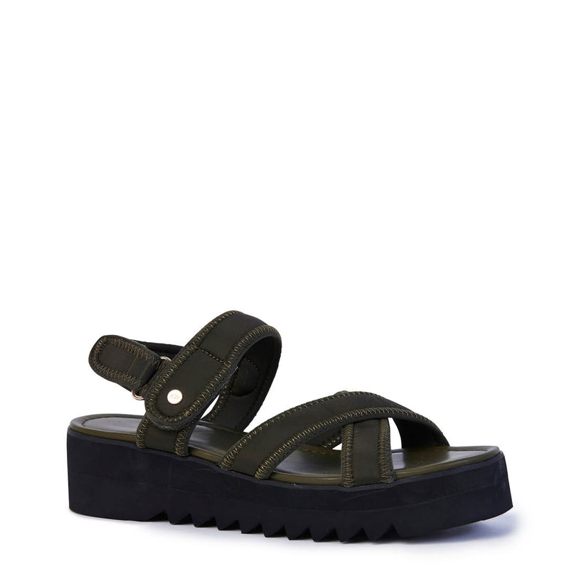 Michaela Sandal